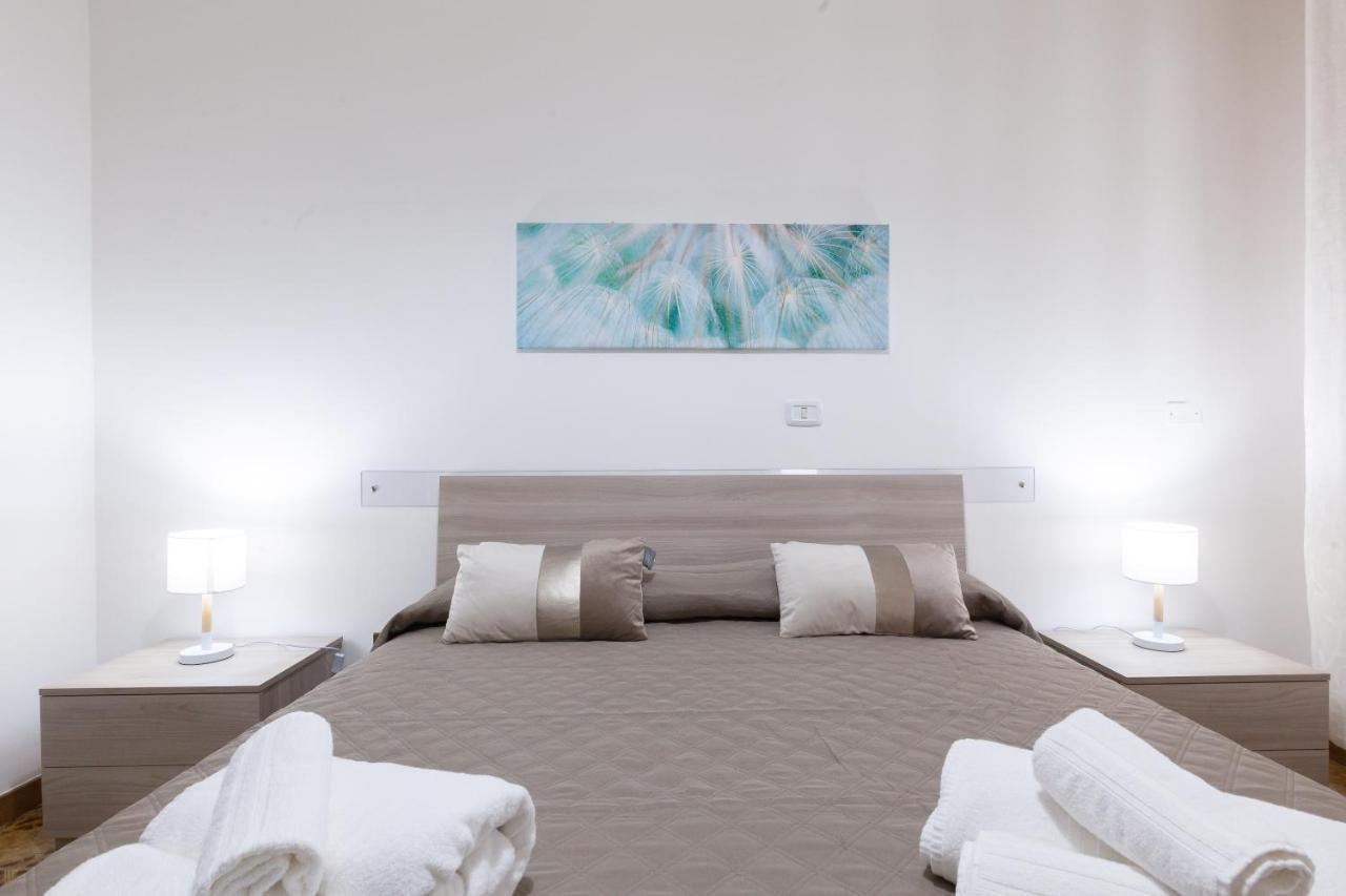 Lupomonaco Rooms 韦列 外观 照片